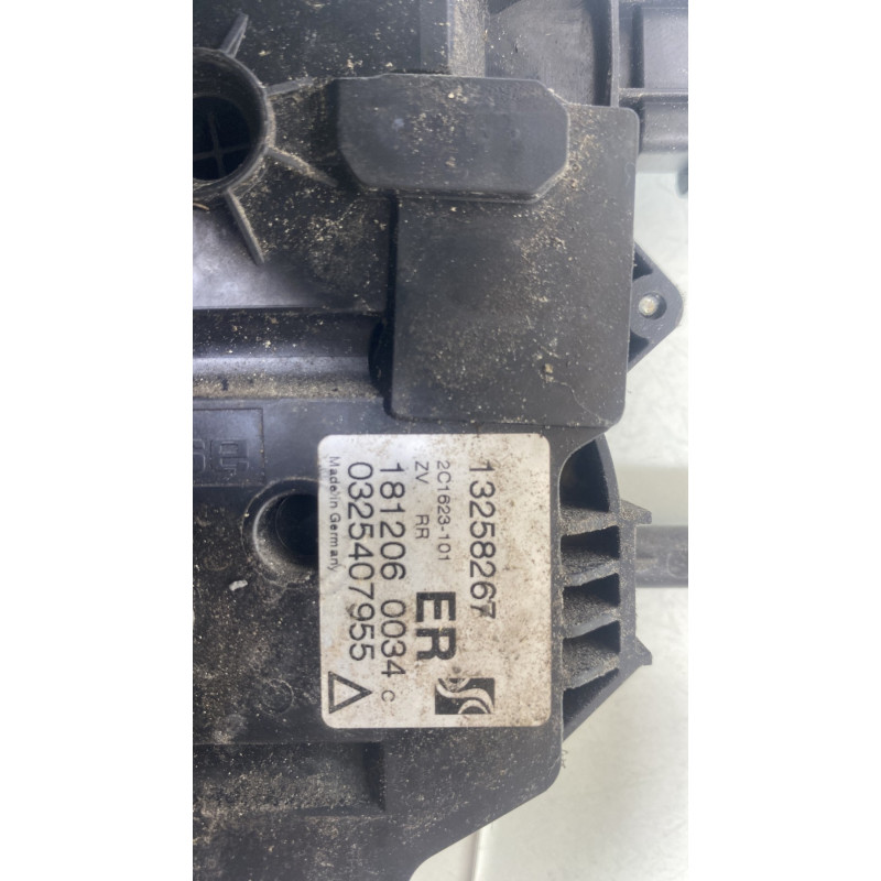 Serrure arriere droit OPEL CORSA D Photo n°3