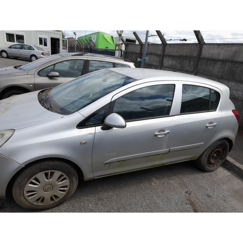 Serrure arriere droit OPEL CORSA D Photo n°13