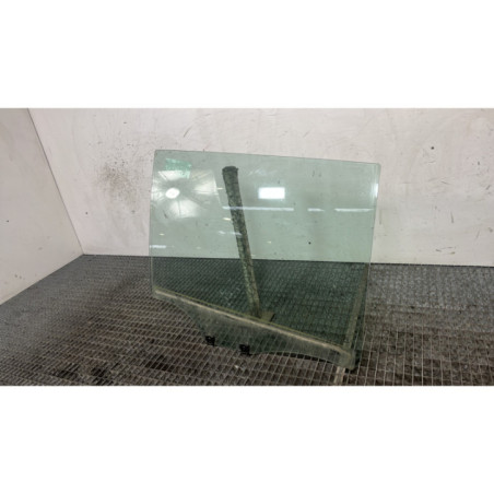 Vitre arriere droit CITROEN C4 GRAND PICASSO 2