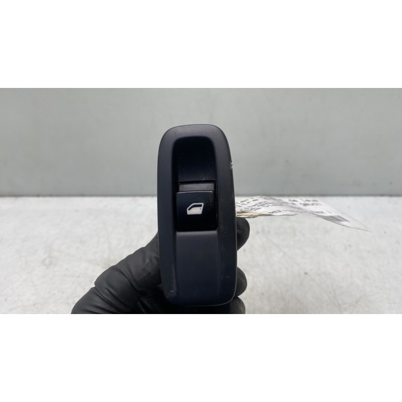 Interrupteur de leve vitre arriere gauche CITROEN C4 GRAND PICASSO 2 Photo n°1