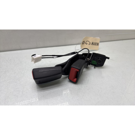 Attache ceinture arriere droit KIA STONIC Photo n°1