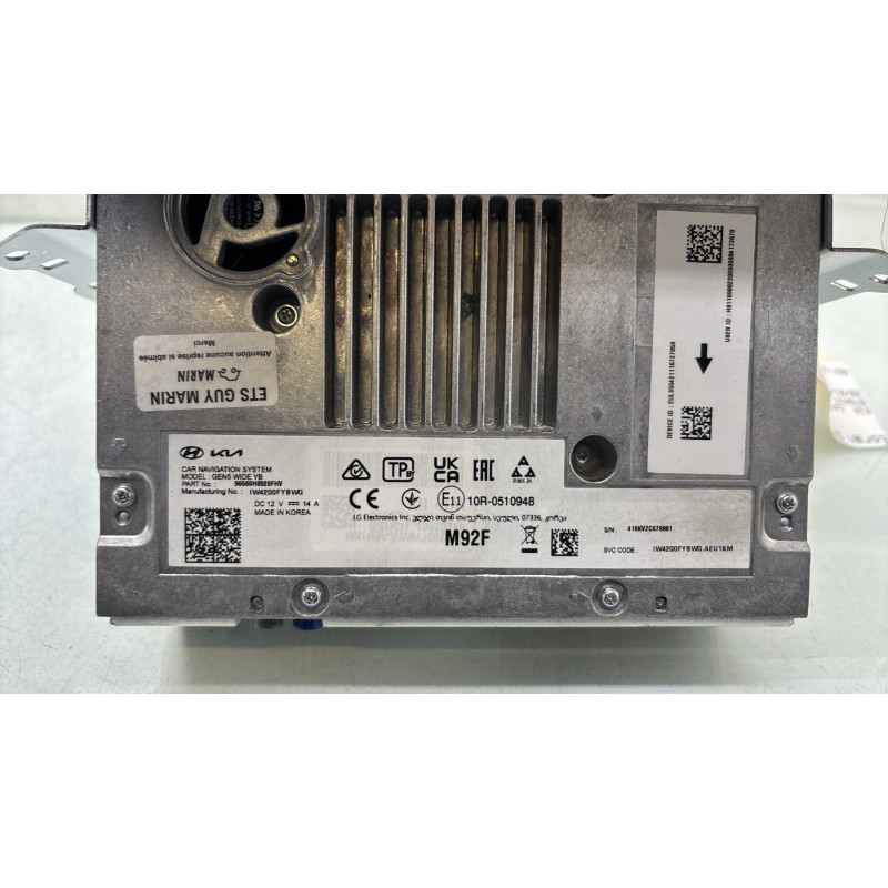 Ecran GPS KIA STONIC Photo n°6
