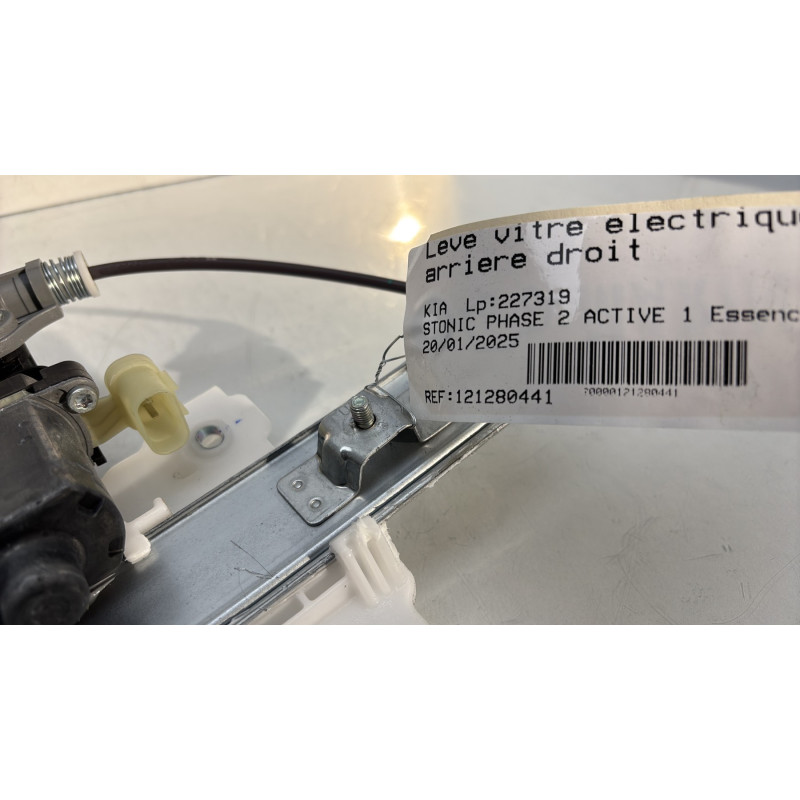 Leve vitre electrique arriere droit KIA STONIC Photo n°3