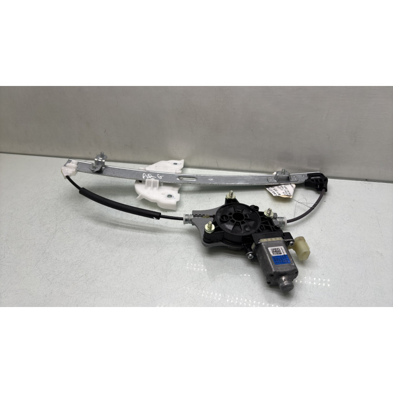 Leve vitre electrique arriere gauche KIA STONIC Photo n°4