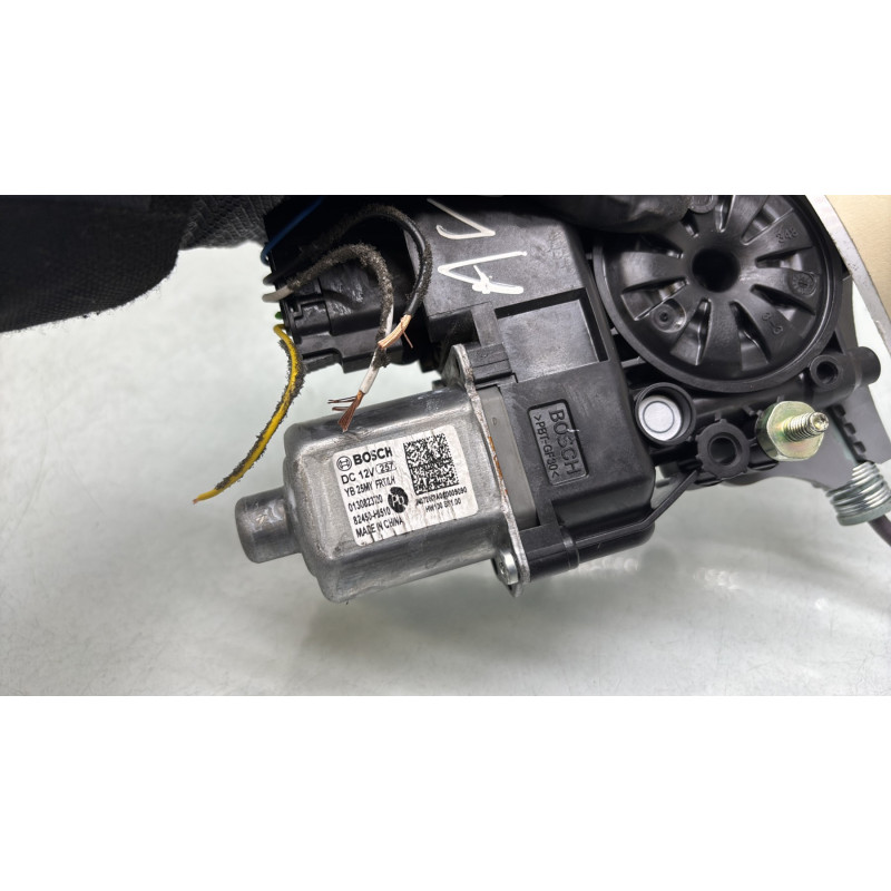 Leve vitre electrique avant gauche KIA STONIC Photo n°6