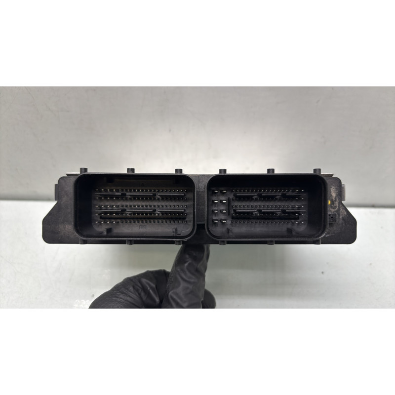 Calculateur moteur KIA STONIC Photo n°3