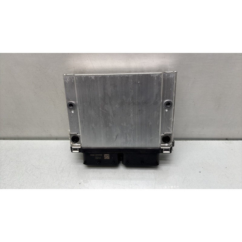 Calculateur moteur KIA STONIC Photo n°4
