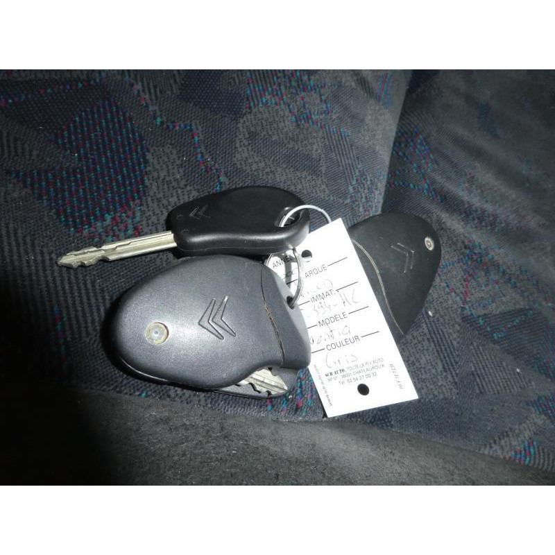 Feu arriere principal droit (feux) CITROEN XANTIA Photo n°8