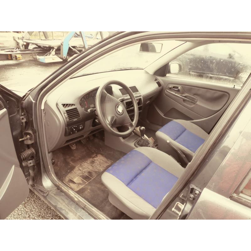 Feu arriere secondaire droit (feux) SEAT IBIZA 2 Photo n°25