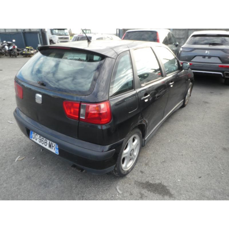 Feu arriere principal droit (feux) SEAT IBIZA 2 Photo n°26