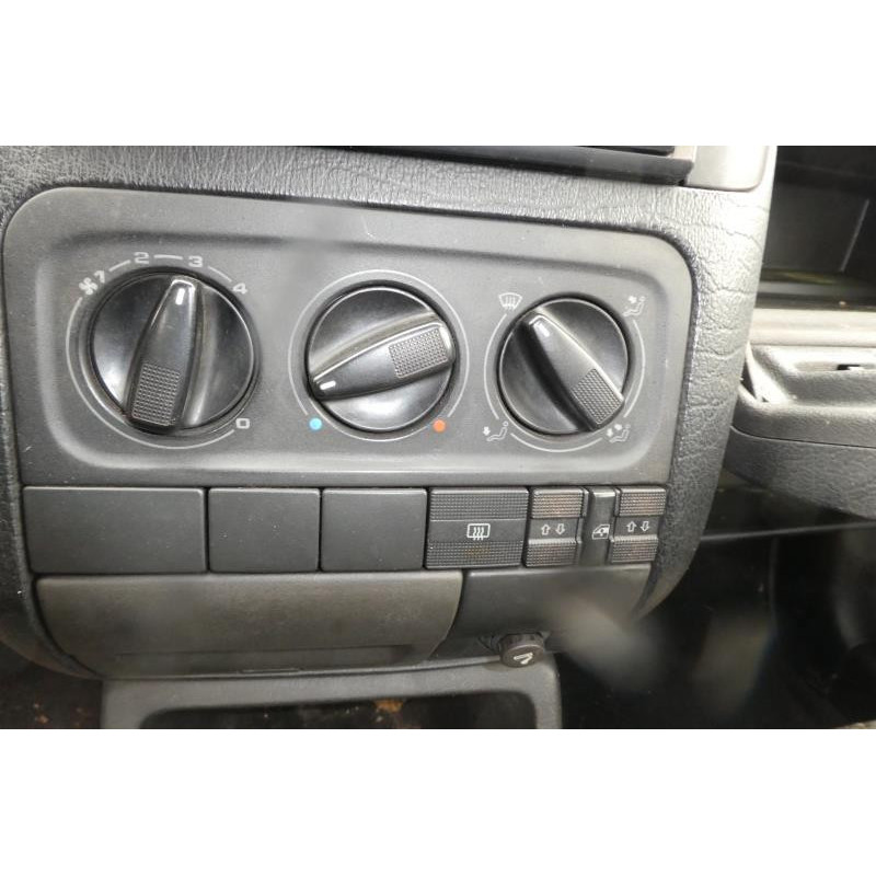 Bras essuie glace avant droit VOLKSWAGEN GOLF 3 Photo n°22