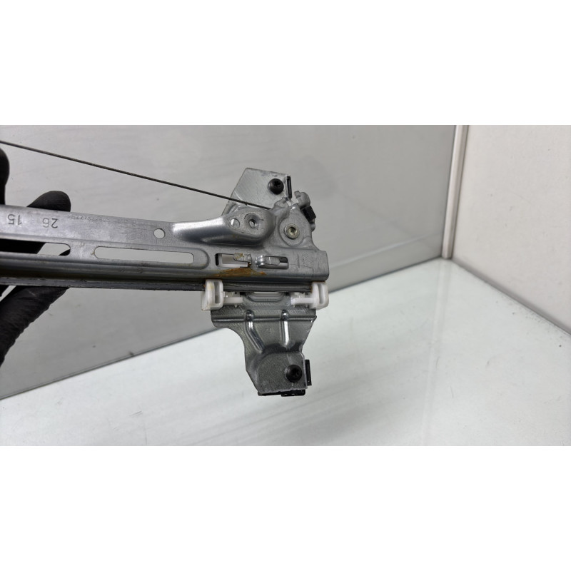 Leve vitre electrique arriere droit PEUGEOT 308 2 Photo n°5