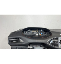 Planche de bord complete PEUGEOT 308 2