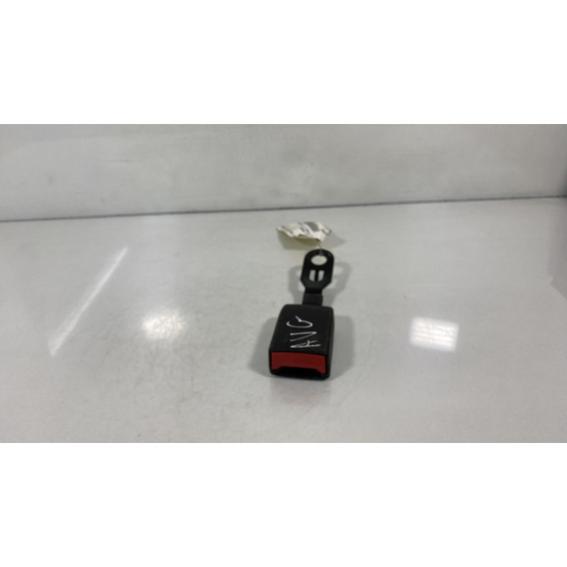 Attache ceinture avant gauche PEUGEOT PARTNER 2 Photo n°23