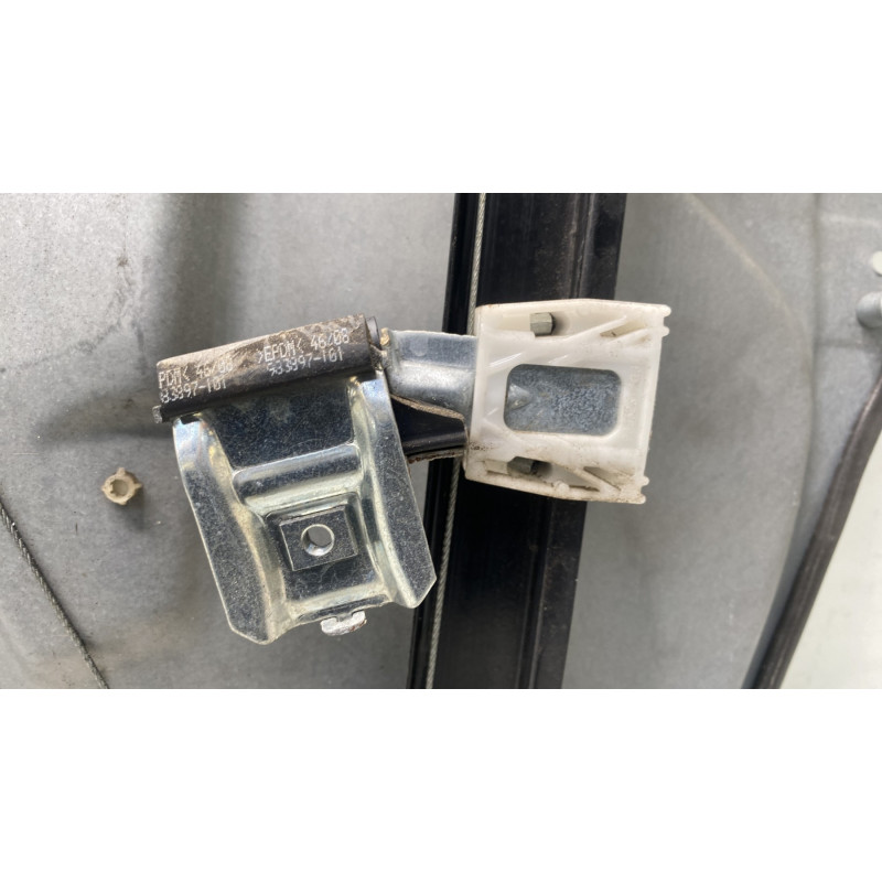 Leve vitre electrique avant gauche MERCEDES CLASSE B 245 Photo n°9