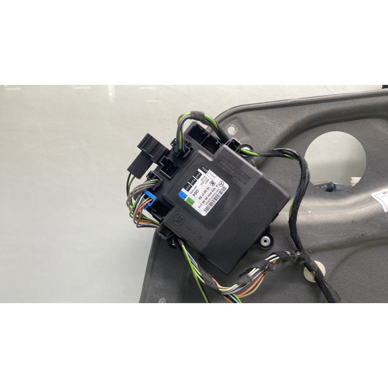 Leve vitre electrique avant droit MERCEDES CLASSE B 245 Photo n°3