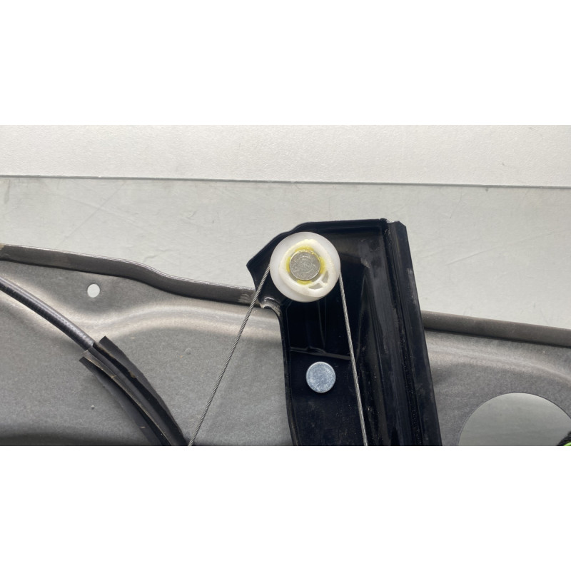 Leve vitre electrique avant droit MERCEDES CLASSE B 245 Photo n°9