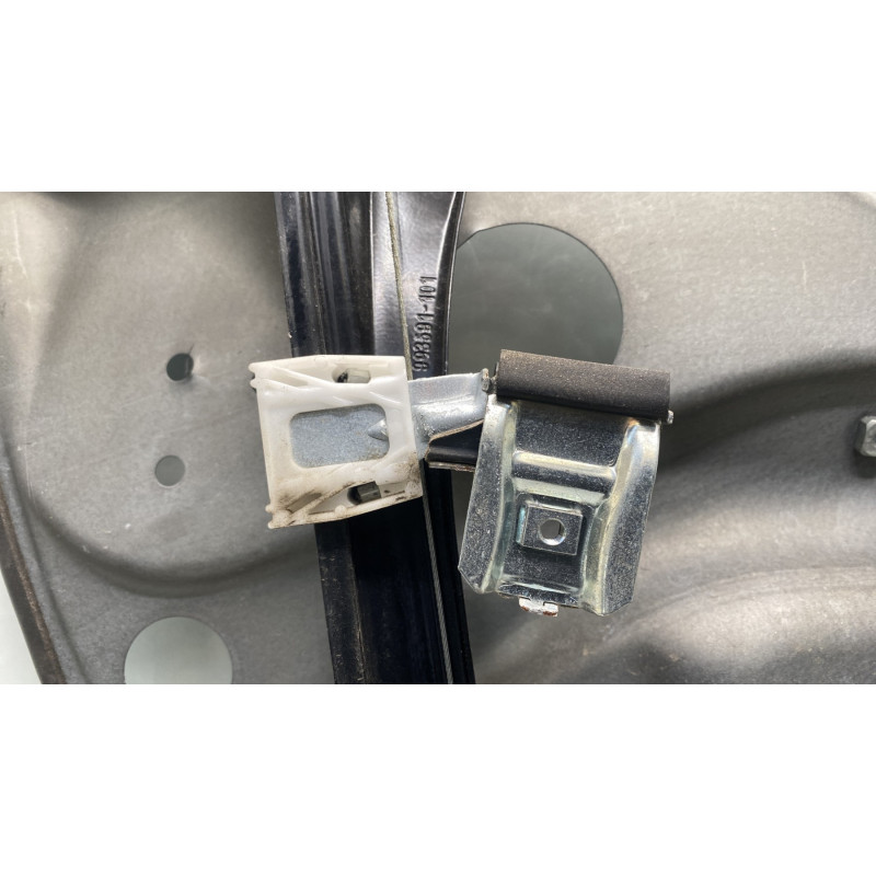 Leve vitre electrique avant droit MERCEDES CLASSE B 245 Photo n°12