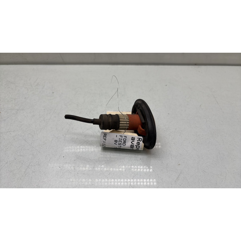 Repetiteur clignotant avant gauche (Feux) FORD FIESTA 4 Photo n°3