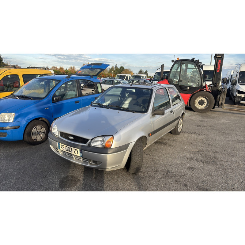 Poignee interieur avant droit FORD FIESTA 4 Photo n°4