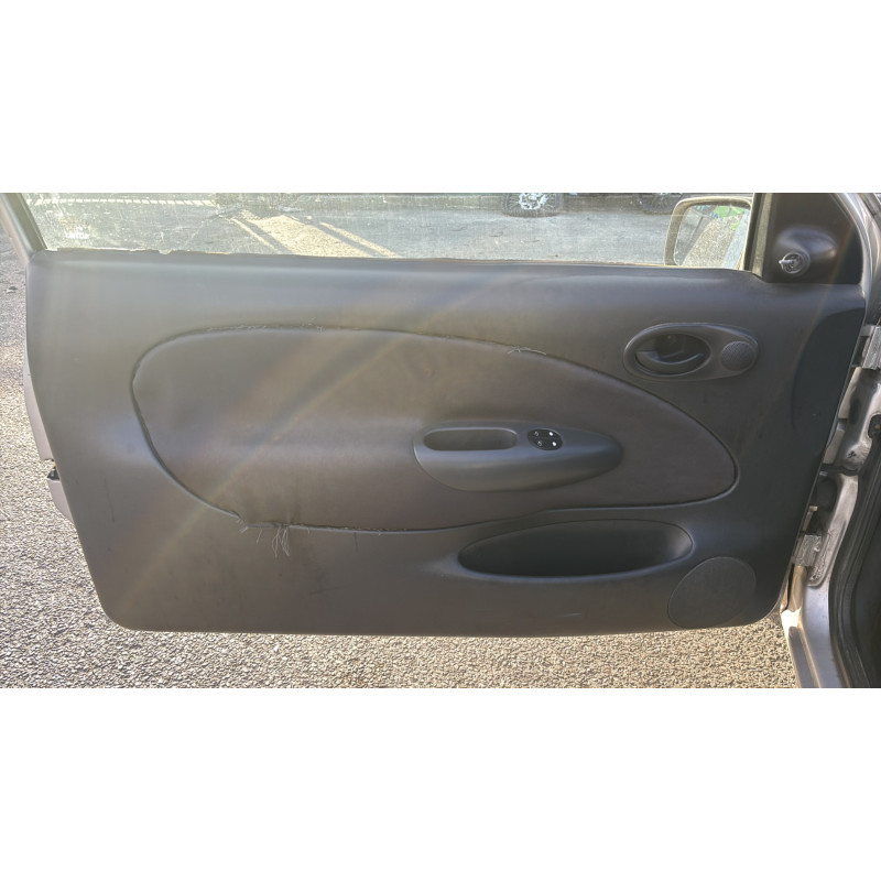 Poignee interieur avant droit FORD FIESTA 4 Photo n°13