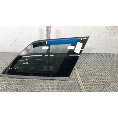 Custode arriere droit PEUGEOT 5008 2 Photo n°1