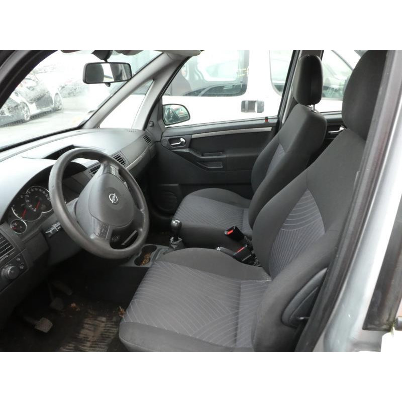Feu arriere principal droit (feux) OPEL MERIVA A Photo n°33