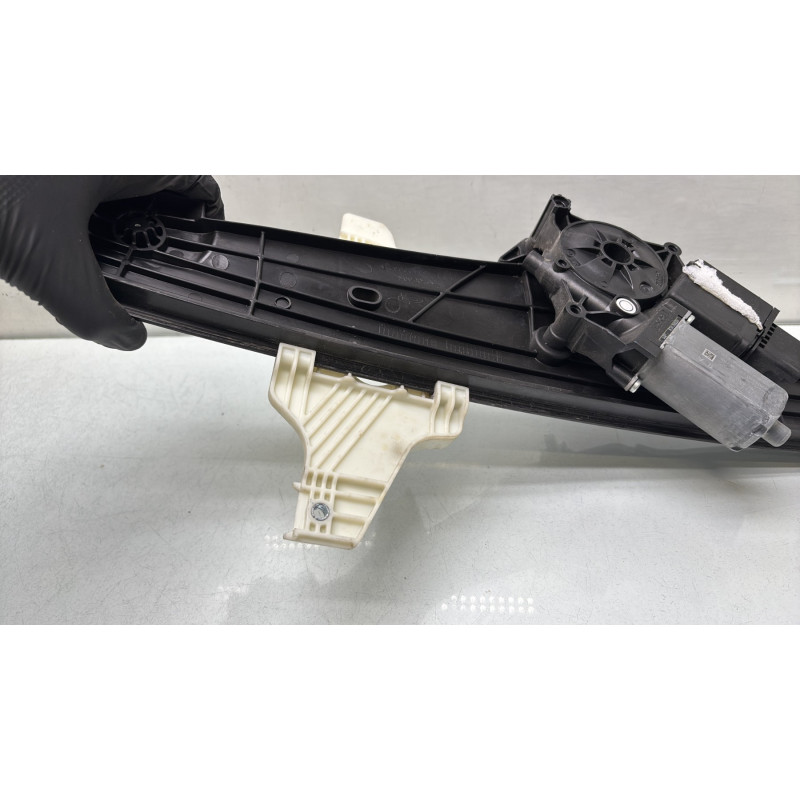 Leve vitre electrique arriere gauche PEUGEOT 5008 2 Photo n°4