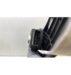 Leve vitre electrique arriere gauche PEUGEOT 5008 2