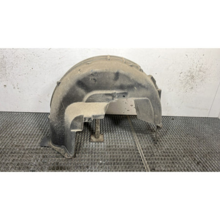 Pare boue arriere gauche PEUGEOT 5008 2
