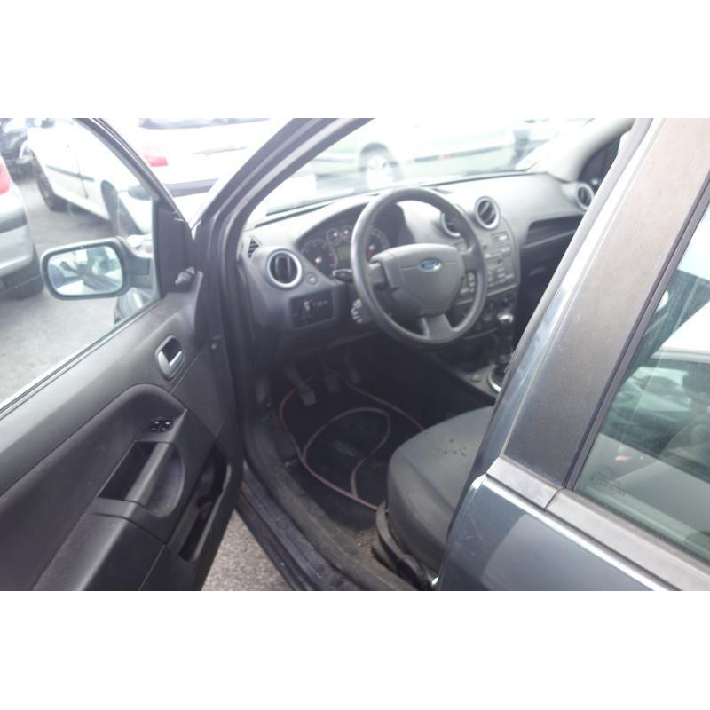 Feu arriere principal droit (feux) FORD FIESTA 5 Photo n°11