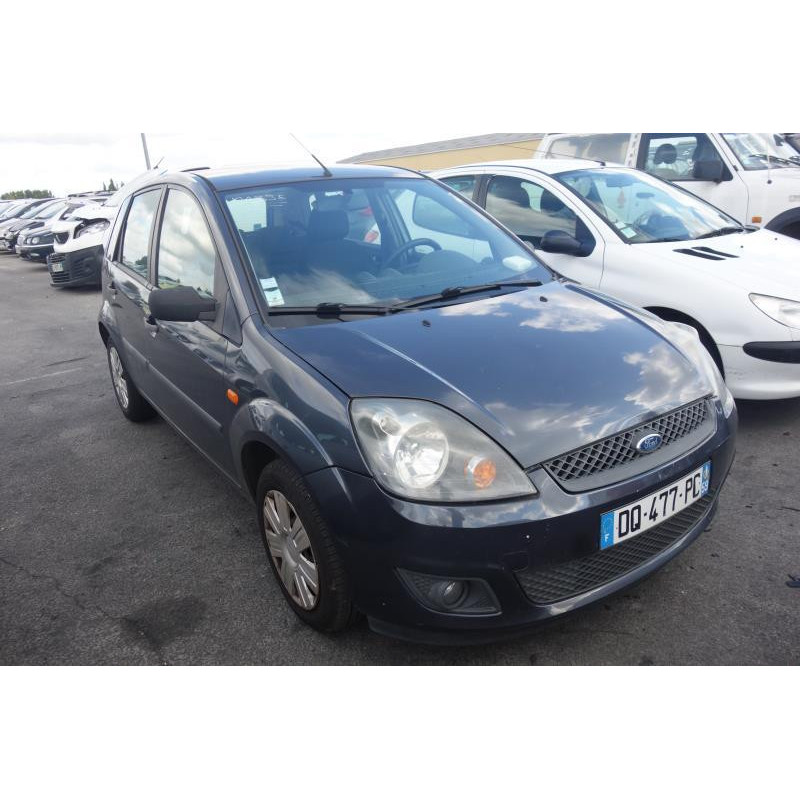 Feu arriere principal droit (feux) FORD FIESTA 5 Photo n°17