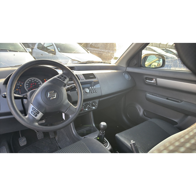 Retroviseur gauche SUZUKI SWIFT 3 Photo n°17