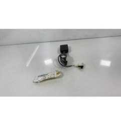 Attache ceinture arriere droit PEUGEOT 308 1