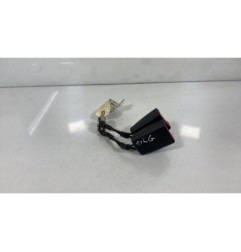 Attache ceinture arriere gauche VOLKSWAGEN POLO 5