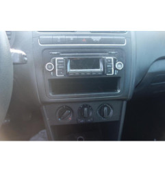Attache ceinture arriere gauche VOLKSWAGEN POLO 5