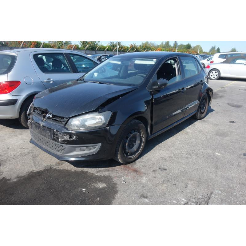 Attache ceinture arriere gauche VOLKSWAGEN POLO 5 Photo n°19