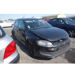 Attache ceinture arriere gauche VOLKSWAGEN POLO 5