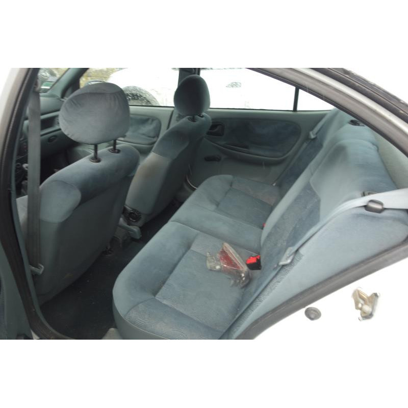 Custode arriere gauche (porte) RENAULT MEGANE Photo n°22