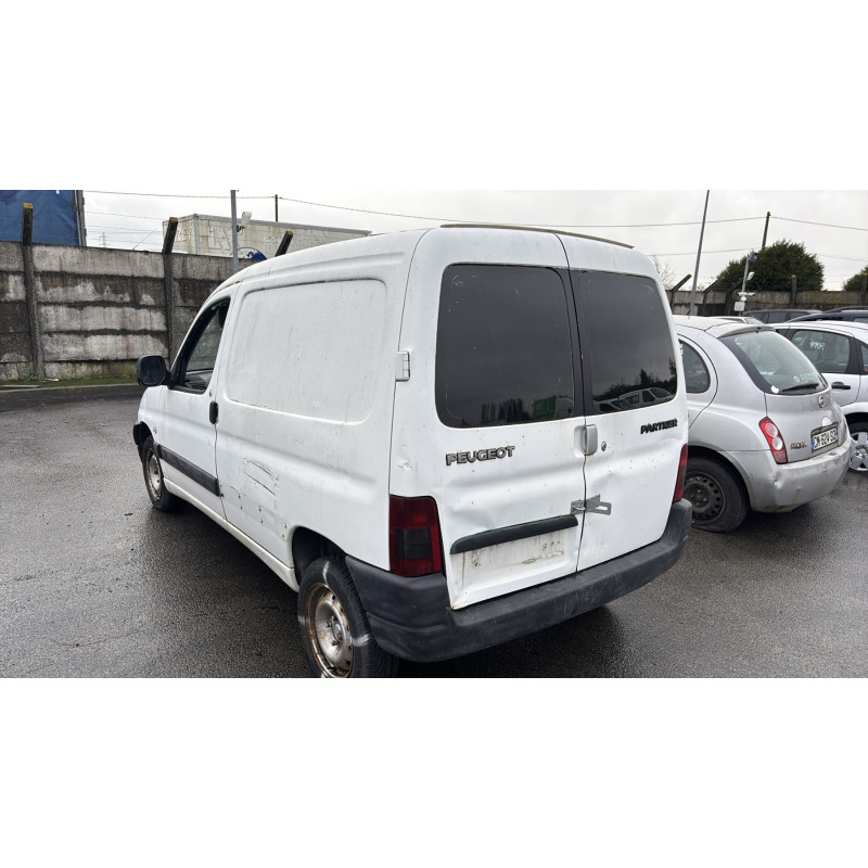 Vitre avant droit PEUGEOT PARTNER 1 Photo n°11