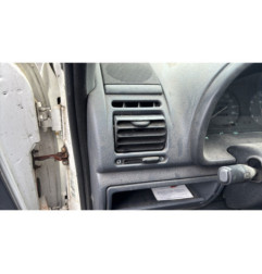Vitre avant droit PEUGEOT PARTNER 1