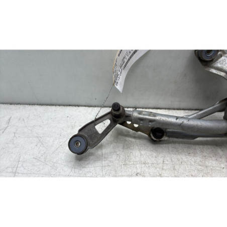 Moteur essuie glace avant RENAULT MEGANE 2