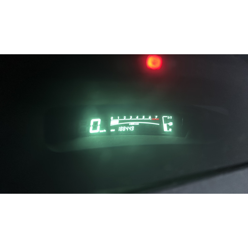 Compteur TOYOTA YARIS 2 Photo n°20