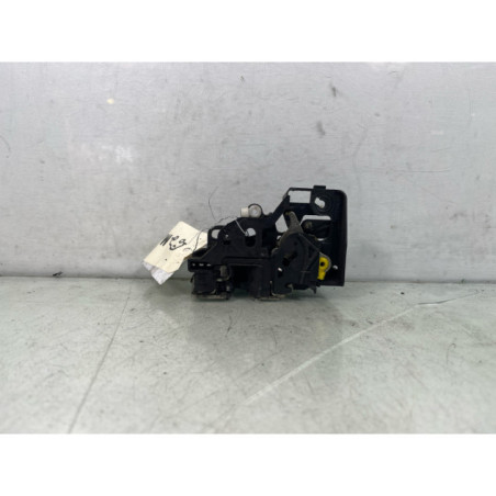 Serrure avant gauche DACIA SANDERO 2