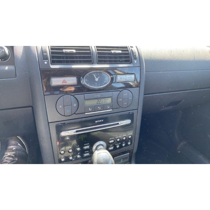Anti brouillard droit (feux) FORD MONDEO 2 Photo n°4