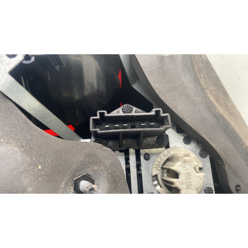 Feu arriere principal droit (feux) MERCEDES CLASSE R 251 Photo n°3