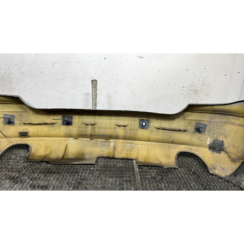 Pare choc arriere MERCEDES CLASSE R 251 Photo n°6