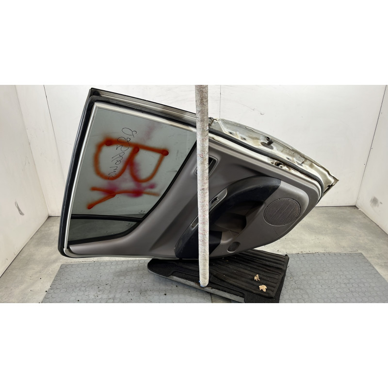 Porte arriere gauche MITSUBISHI L 200 3 Photo n°5