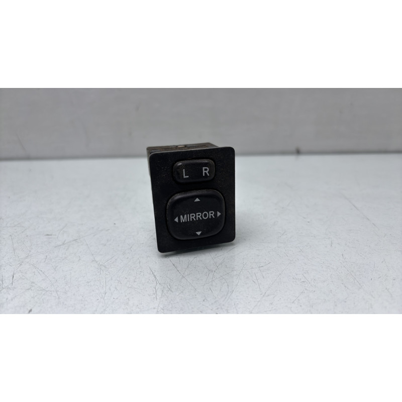 Commande retroviseurs MITSUBISHI L 200 3 Photo n°1