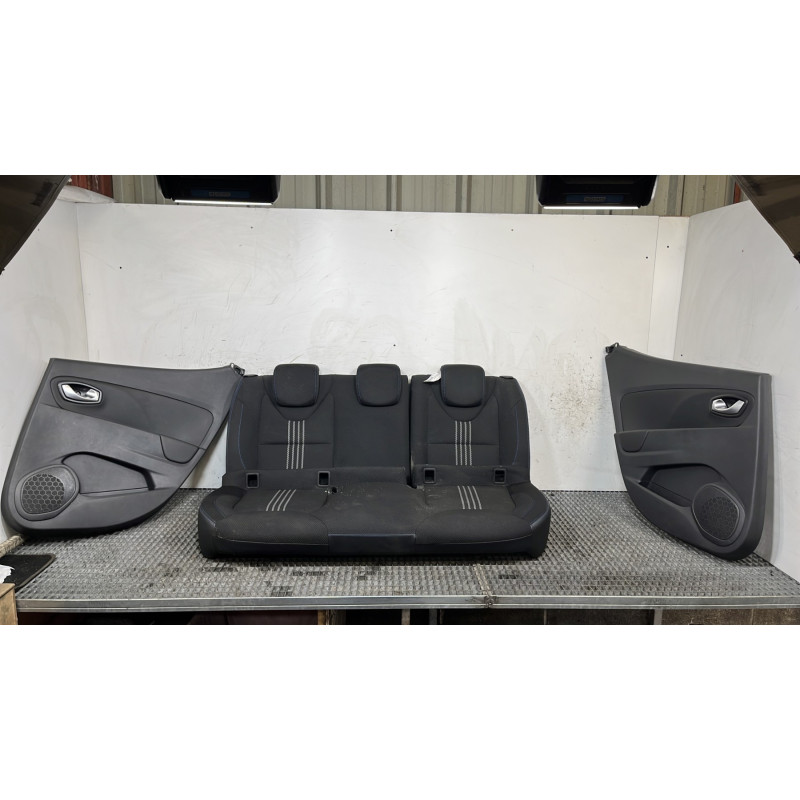 Interieur complet RENAULT CLIO 4 Photo n°2